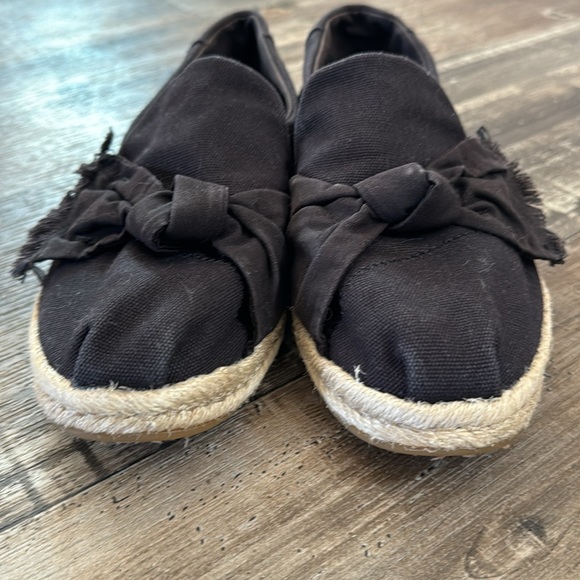 Toms Canvas Espadrille Size 8 - Picture 5 of 6